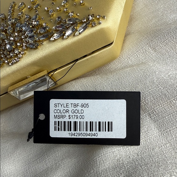 Badgley Mischka Hexagonal Gold Clutch with Chain - Picture 9 of 10